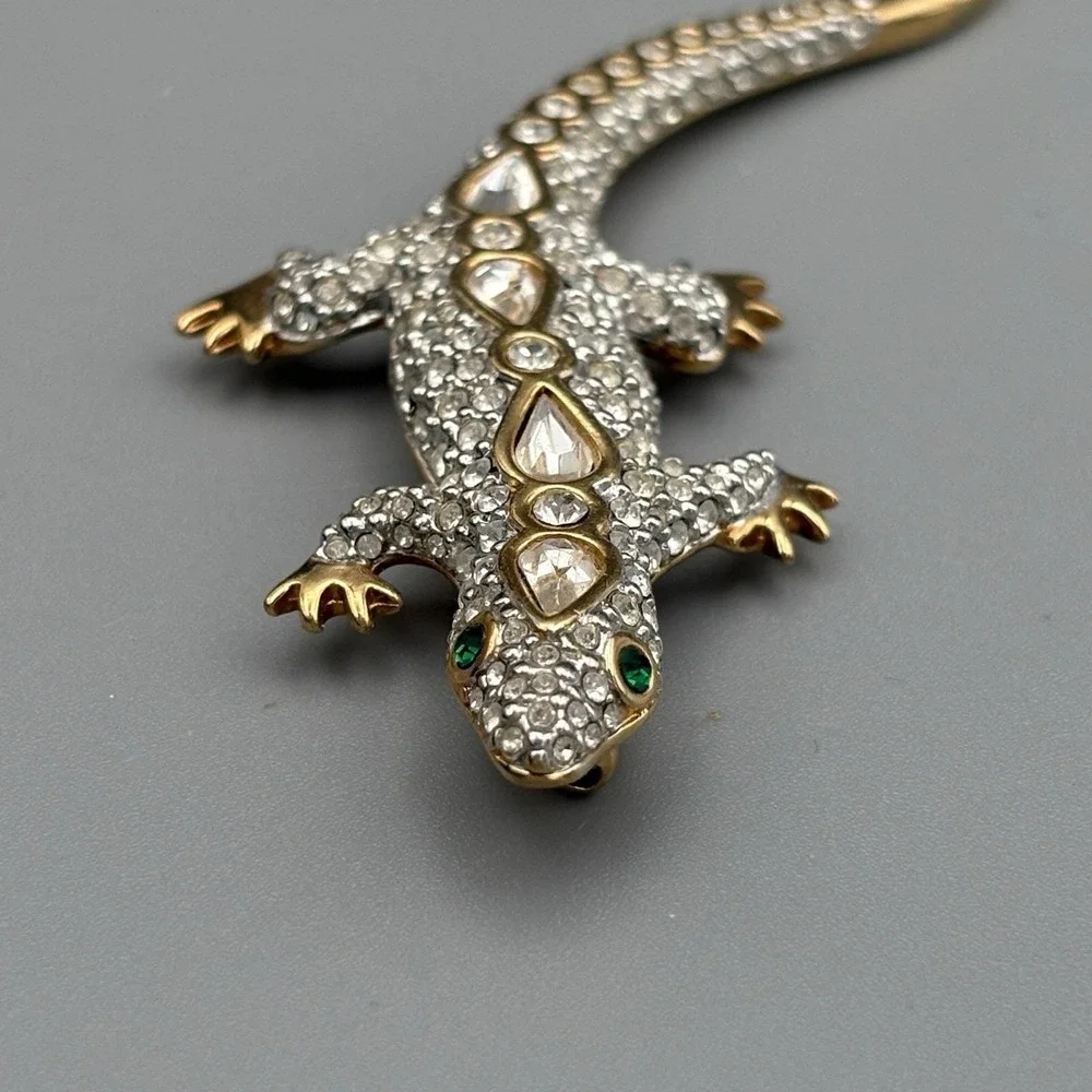Vintage SAL Swarovski Lizard Brooch Pin Diamante Rhinestone Jeweled Salamander